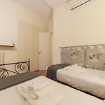 Casa Cornacchie - Fromhometorome Appartement Rome